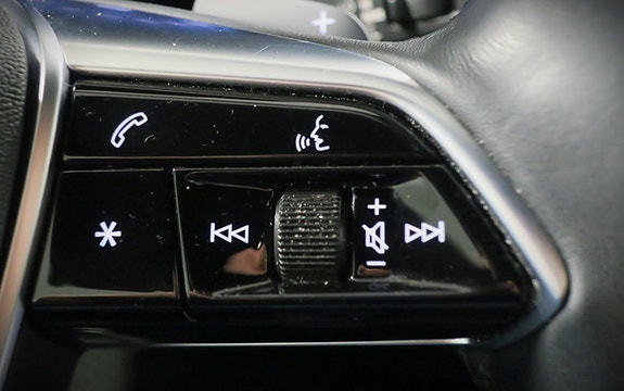 Audi e-tron 17 of 21