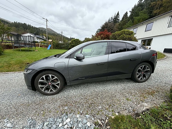 Jaguar I-PACE 6 of 20