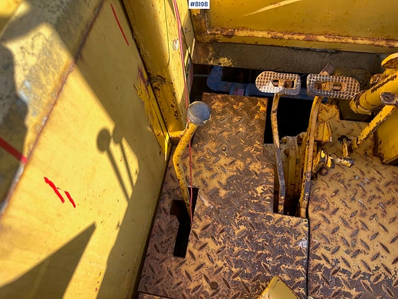 Massey Ferguson 50 industries Traktor/truck. SE VIDEO 23 of 30