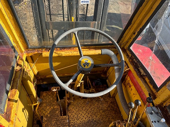 Massey Ferguson 50 industries Traktor/truck. SE VIDEO 21 of 30