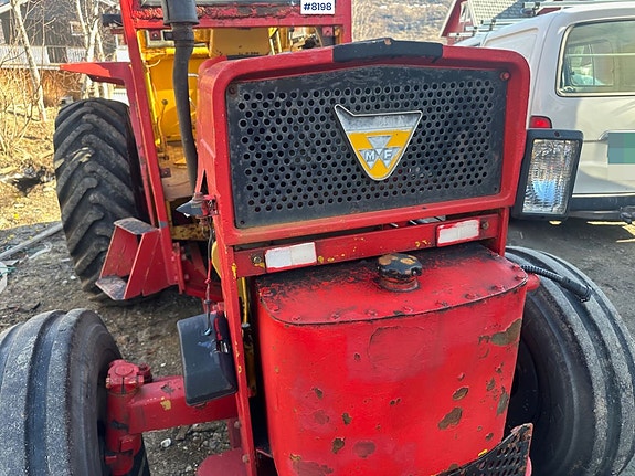 Massey Ferguson 50 industries Traktor/truck. SE VIDEO 16 of 30