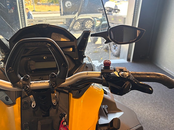 Ski-doo Expedition LE 900 ACE 12 of 17