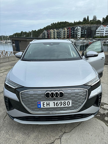 Audi Q4 e-tron 6 of 6