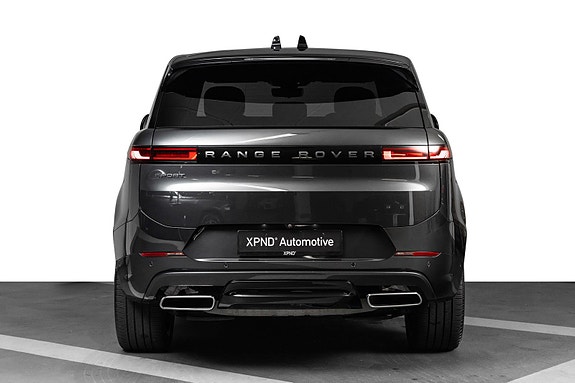 Land Rover Range Rover Sport 12 of 30