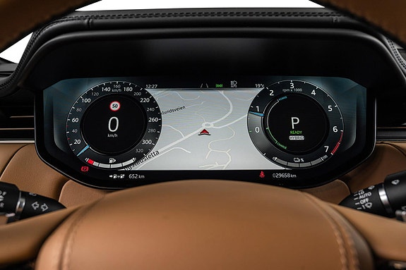 Land Rover Range Rover Sport 29 of 30