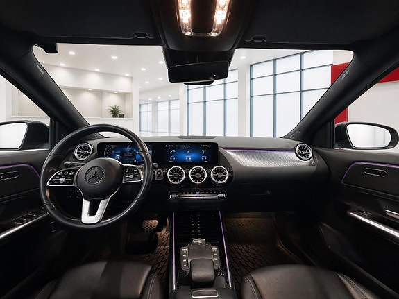 Mercedes-Benz EQA250 9 of 18
