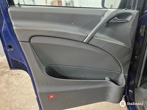 Mercedes-Benz VITO 109 CDI 9 of 10