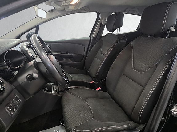 Renault Clio 17 of 25