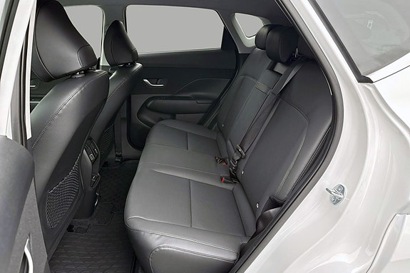 Hyundai Kona 12 of 29