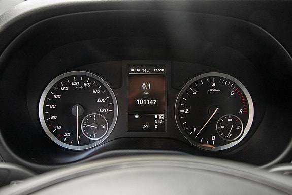 Mercedes-Benz Vito 119 14 of 23