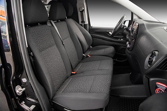 Mercedes-Benz Vito 119 22 of 23