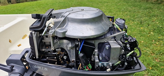 Yamaha 25 hk 11 of 14