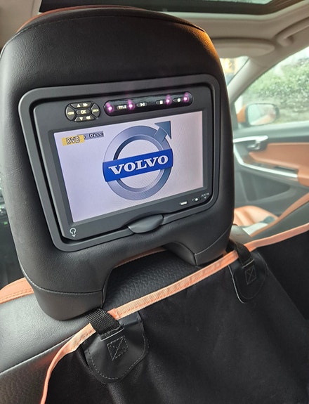 Volvo S60 14 of 28