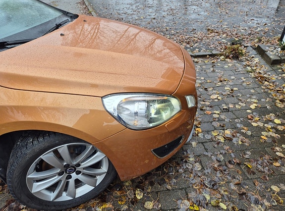 Volvo S60 10 of 28