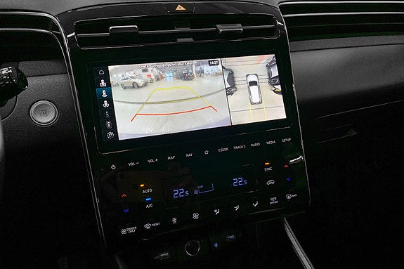 Hyundai Tucson 11 of 18