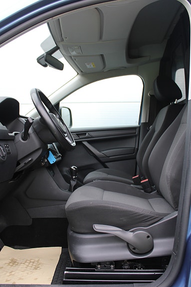 Volkswagen Caddy 11 of 30