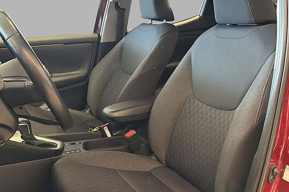 Toyota Yaris 19 of 30