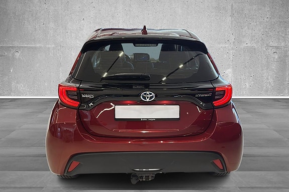 Toyota Yaris 14 of 30