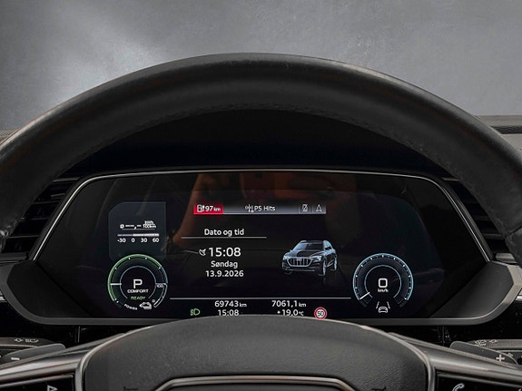 Audi e-tron 19 of 30