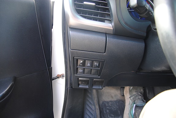 Toyota HiLux 20 of 21