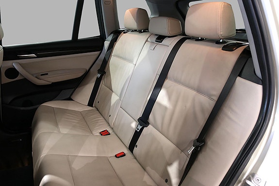 BMW X3 6 of 8