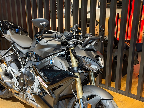 BMW S 1000 R - Kampanje! Spar 30 400 kr 10 of 11