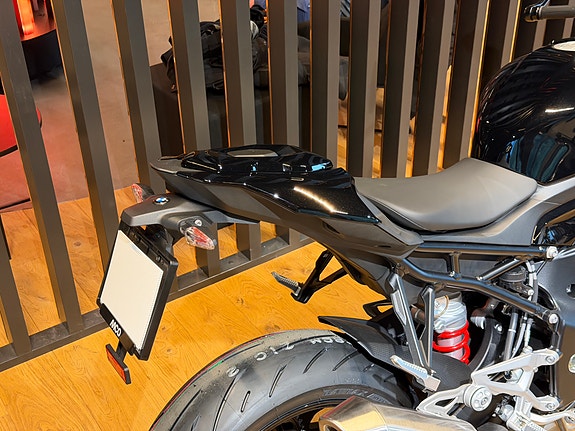 BMW S 1000 R - Kampanje! Spar 30 400 kr 9 of 11