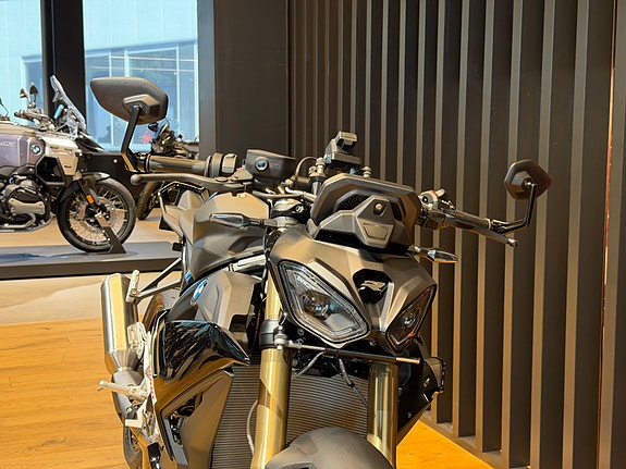 BMW S 1000 R - Kampanje! Spar 30 400 kr 11 of 11