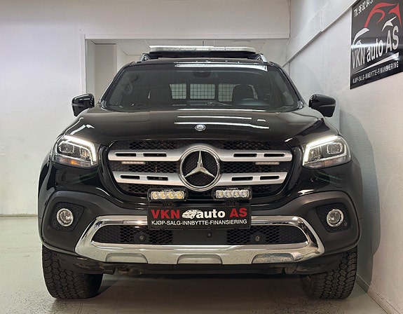 Mercedes-Benz 10 of 30