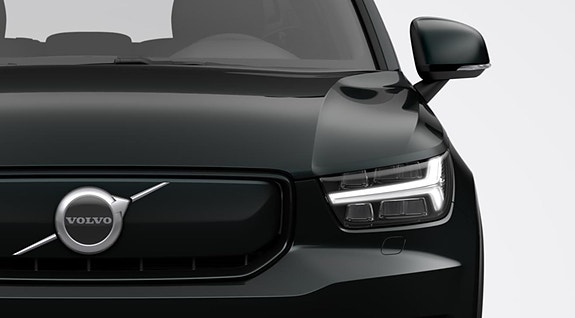 Volvo XC40 14 of 30