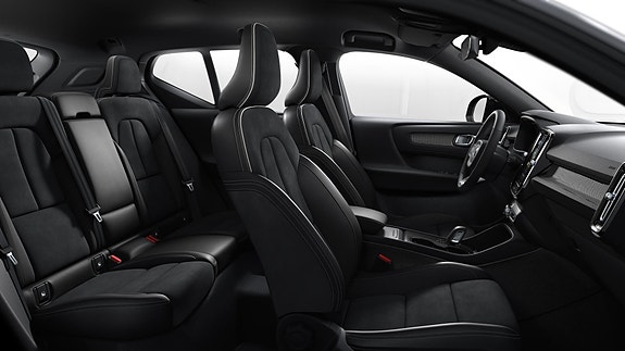 Volvo XC40 20 of 30