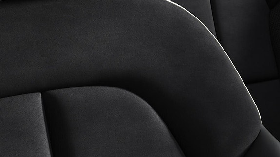 Volvo XC40 27 of 30