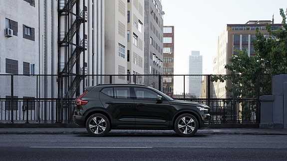 Volvo XC40 13 of 30
