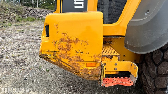 Volvo L110H Hjullaster– i daglig drift – skuffe, pallegaffel og vinterdekk 21 of 30