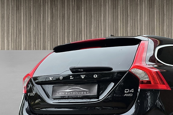Volvo V60 8 of 19