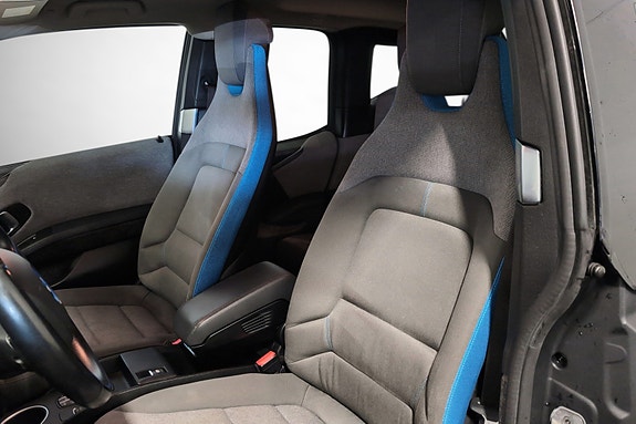 BMW i3 10 of 24