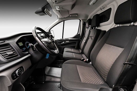 Ford Transit Custom 20 of 26