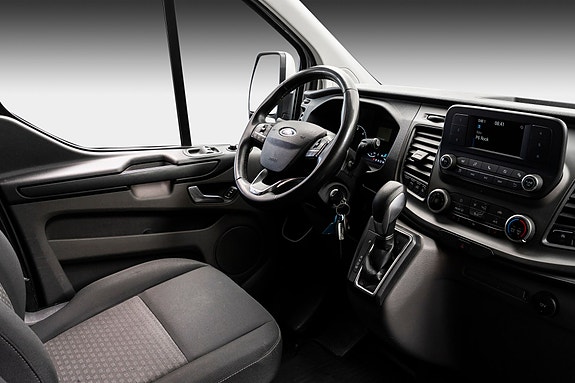 Ford Transit Custom 24 of 26