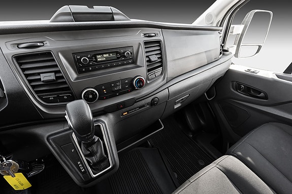 Ford Transit 15 of 25