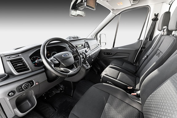 Ford Transit 20 of 25