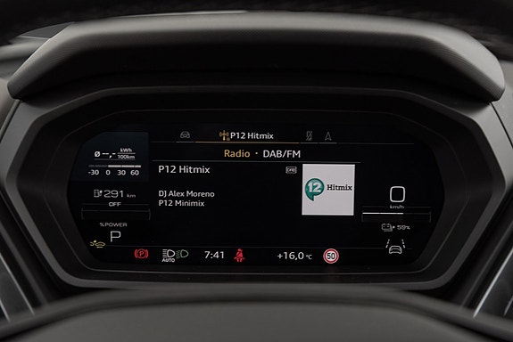 Audi Q4 e-tron 14 of 24