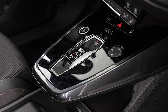 Audi Q4 e-tron 19 of 24