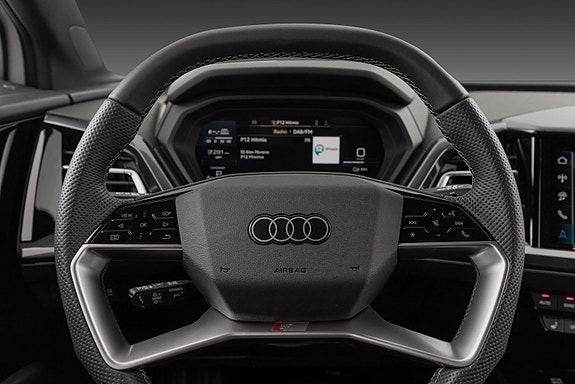 Audi Q4 e-tron 13 of 24