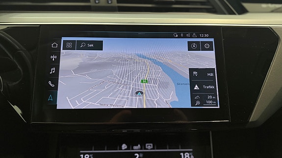 Audi e-tron 21 of 30