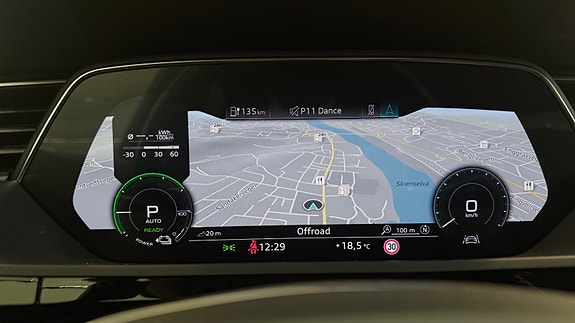 Audi e-tron 17 of 30