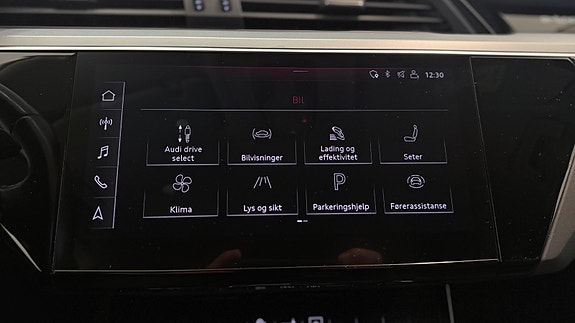 Audi e-tron 25 of 30