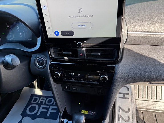 Toyota Yaris Cross 24 of 28