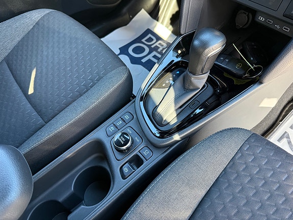 Toyota Yaris Cross 22 of 28