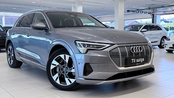 Audi e-tron 2 of 30