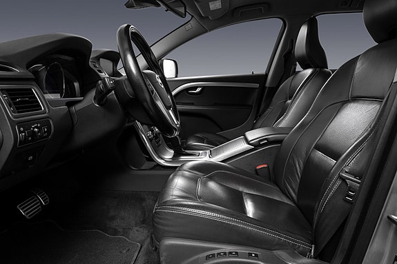 Volvo XC70 17 of 30